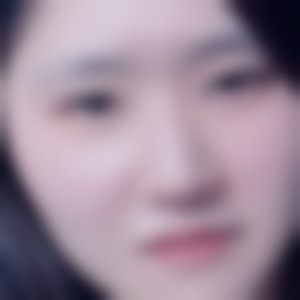 阿雯