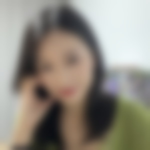 李