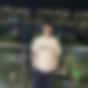 小D